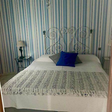 Singular Corral De San Jose Apartment Seville Room photo